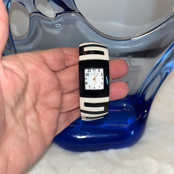 Joan Rivers Monochrome Striped Quartz Watch - Picture 5 of 8